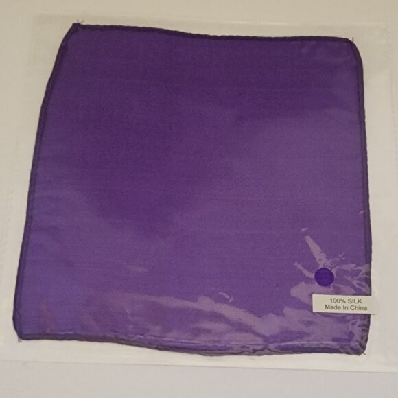 Silk 6 inch (various colors available) Magic by Gosh - Trick - Picture 7 of 10